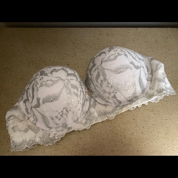 New La Senza 38B Steapless Bra